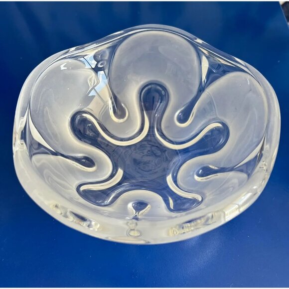 Mikasa Royal Symphony Frosted Swirl Bowl is 6.5"D x 3"H - Picture 1 of 7